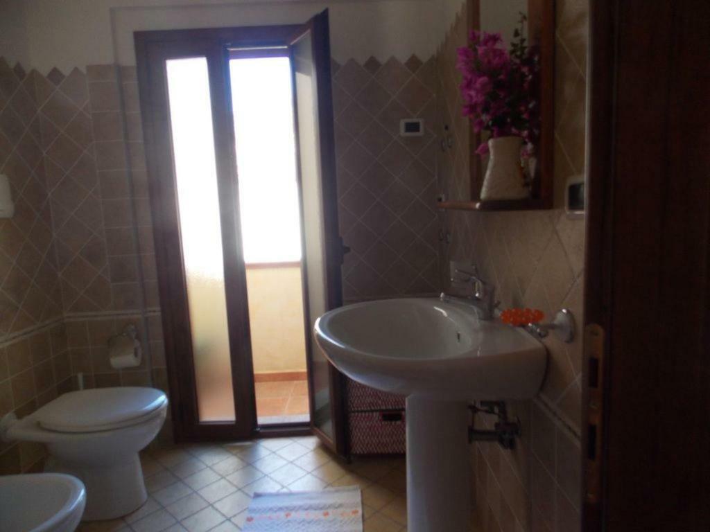Casa In Riva Al Mare Apartman Cala Gonone Kültér fotó